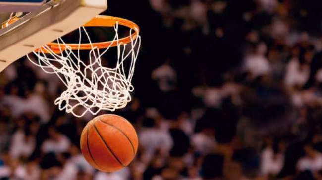 Apa-Teknik-Dasar-Bola-Basket-yang-Harus-Dikuasai-oleh-Pebasket-Pemula